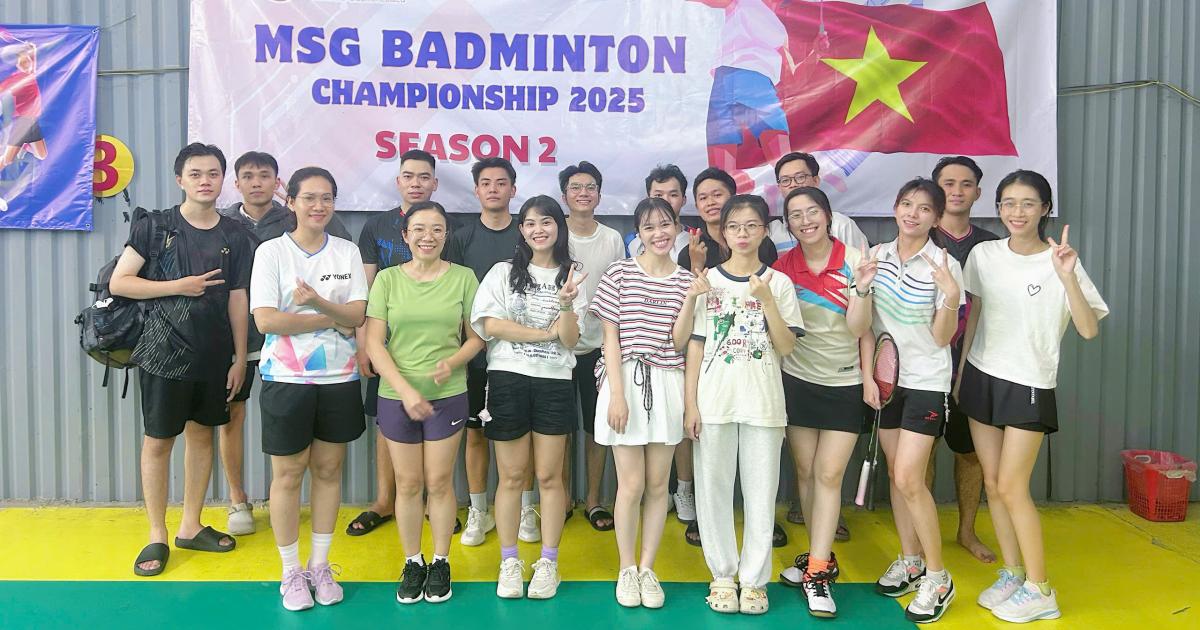 Badminton championship team photo